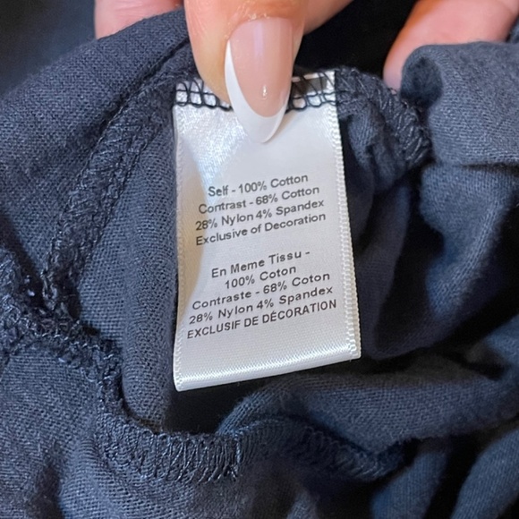 Blouse with ruffle logo - Picture 6 of 10